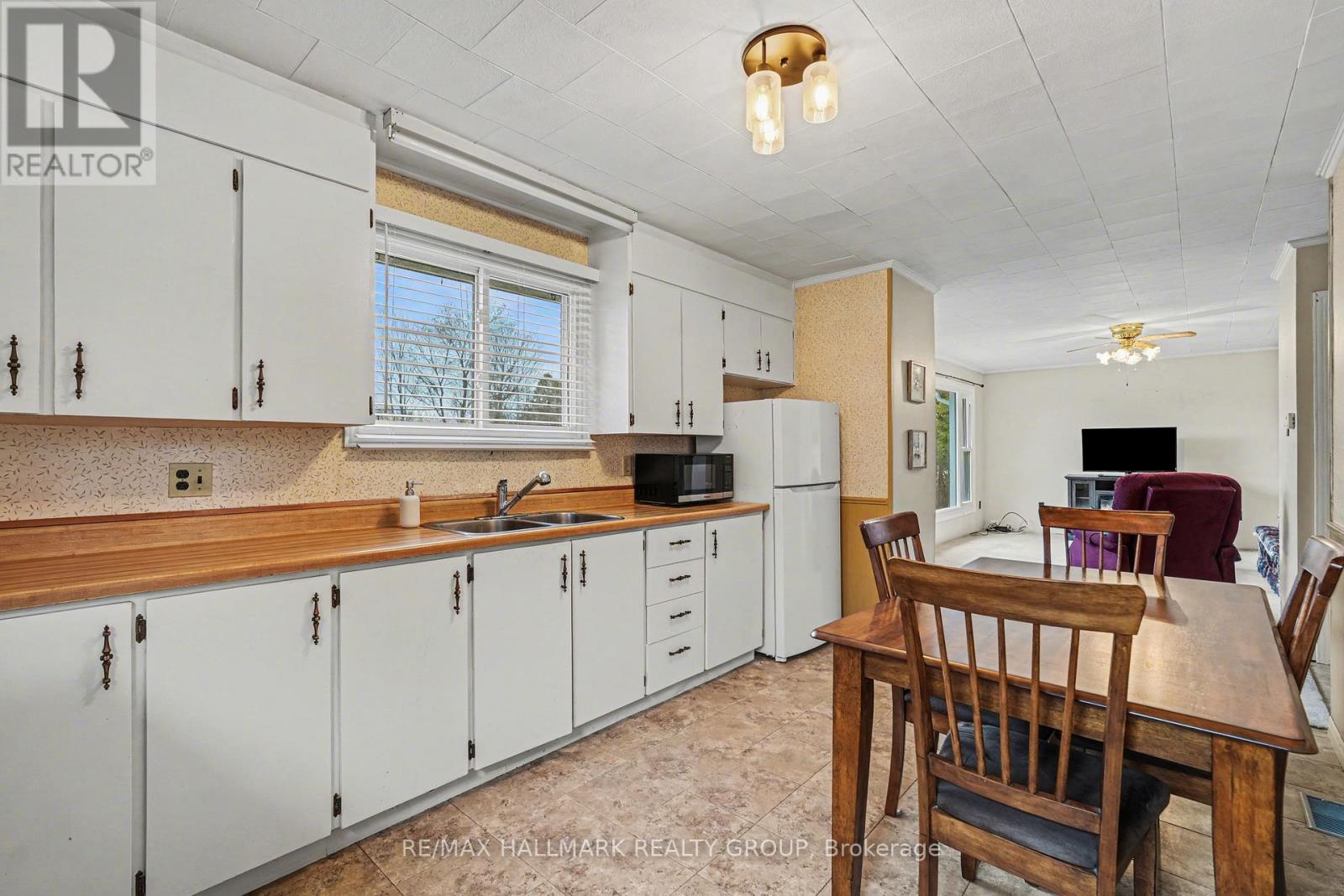 551 ANGLICAN CHURCH ROAD - 17