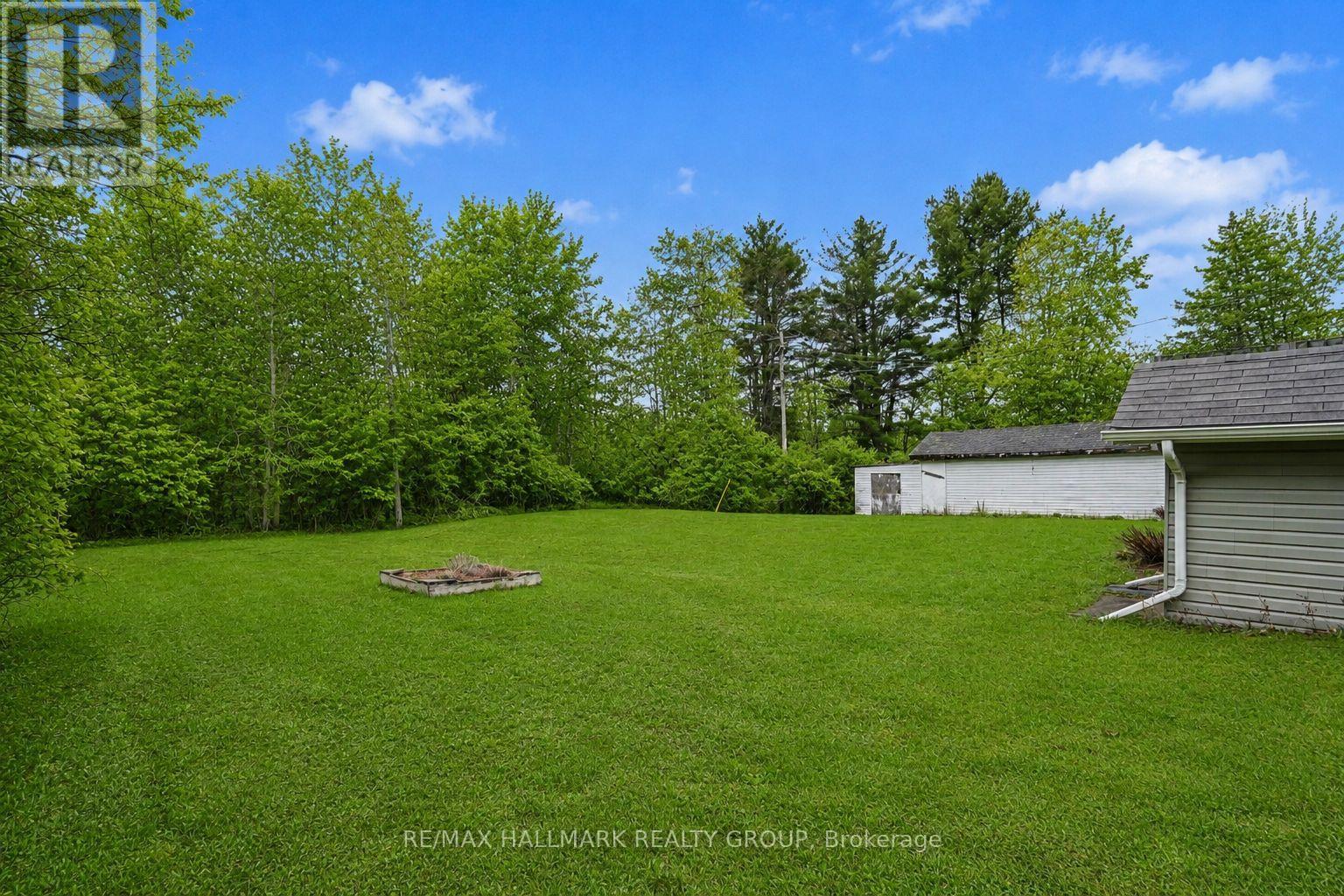 551 ANGLICAN CHURCH ROAD - 35