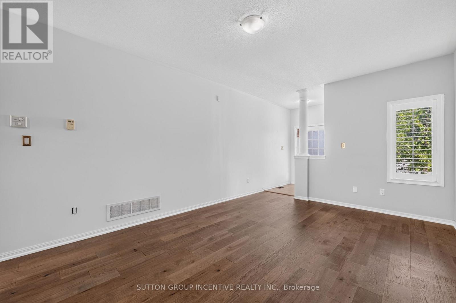 116 SUN KING CRESCENT - 19