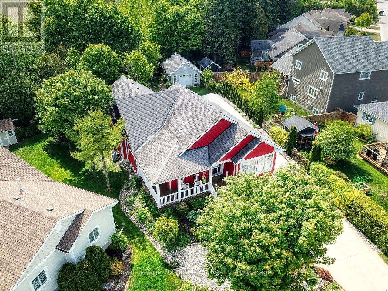 44 EASTGATE DRIVE - 7