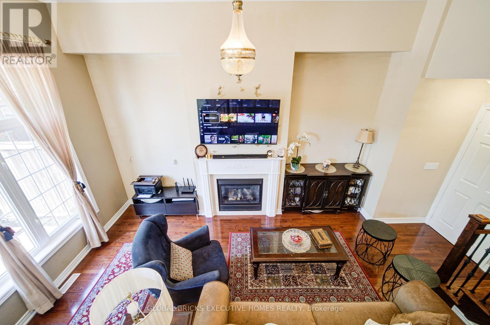 3885 EGLINTON AVENUE - 15