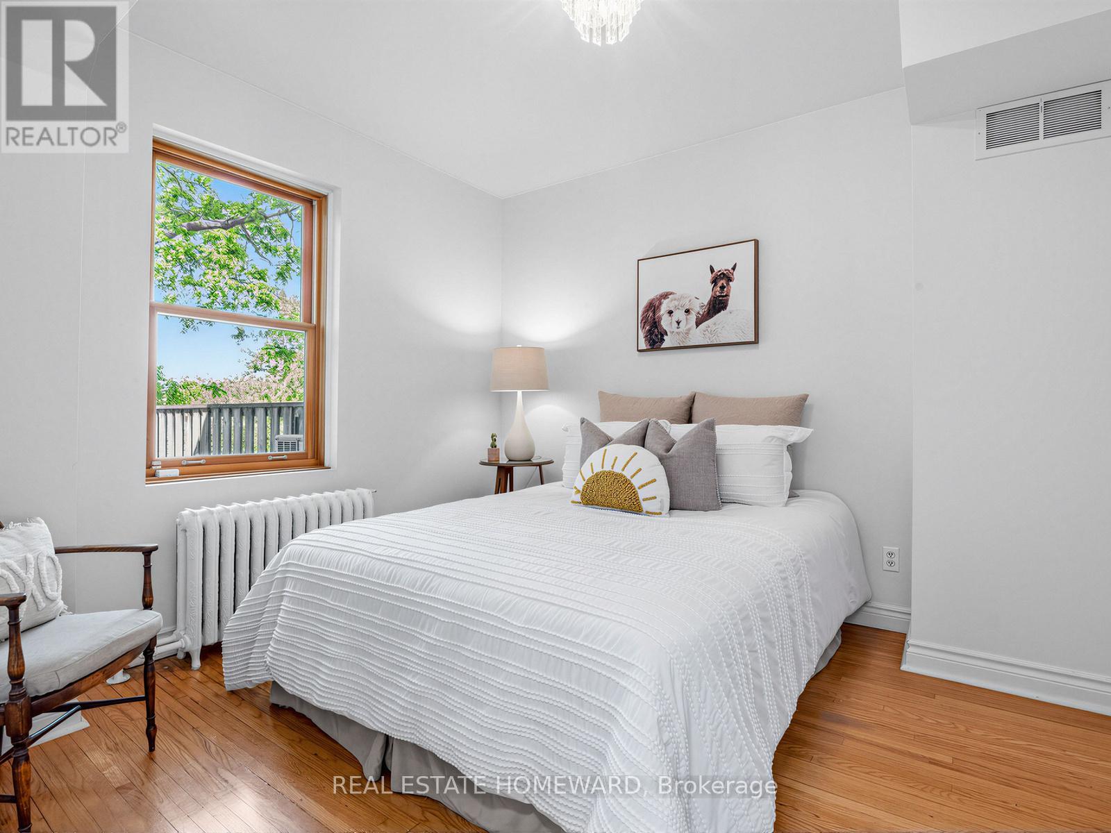 46 WESTMOUNT AVENUE - 23