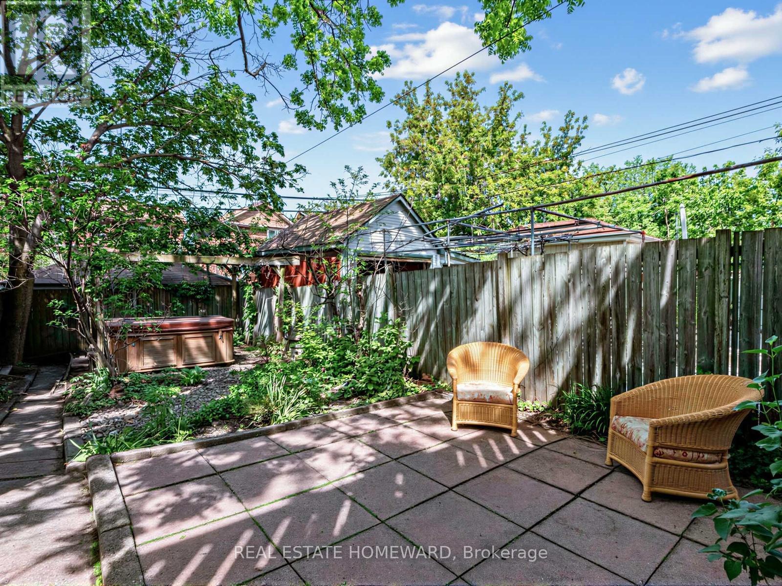 46 WESTMOUNT AVENUE - 41