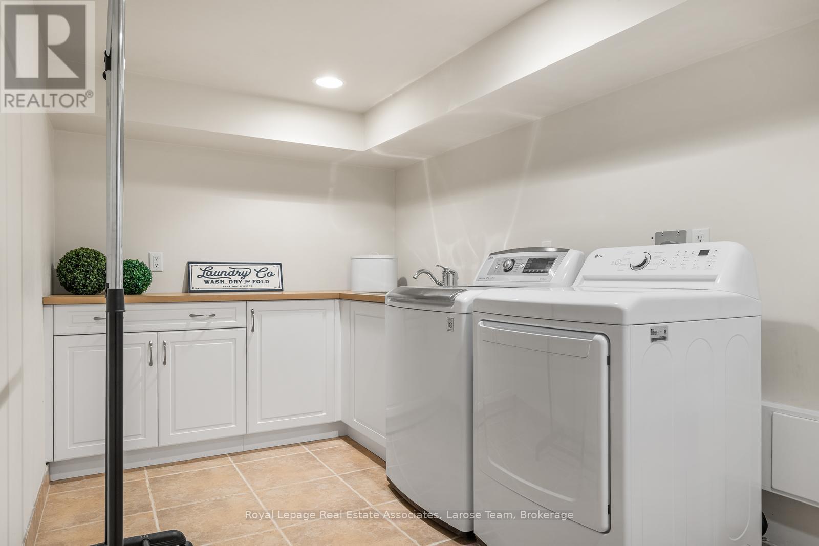 1481 GLENWATSON DRIVE - 36