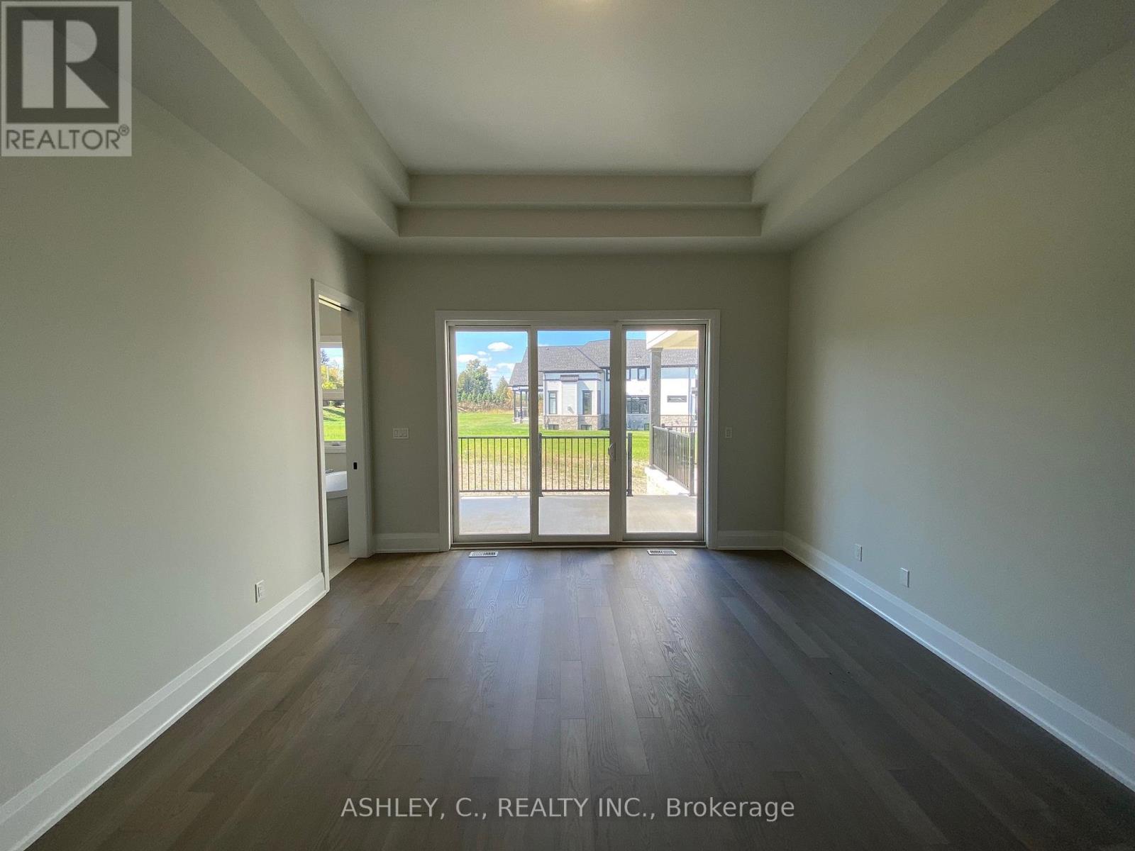 20 CHINABERRY ROAD - 15