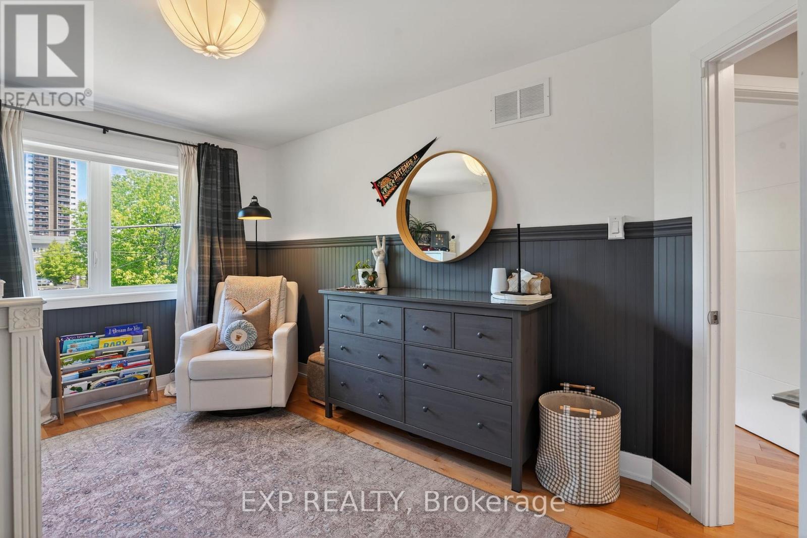 215 COLUMBUS AVENUE - 20