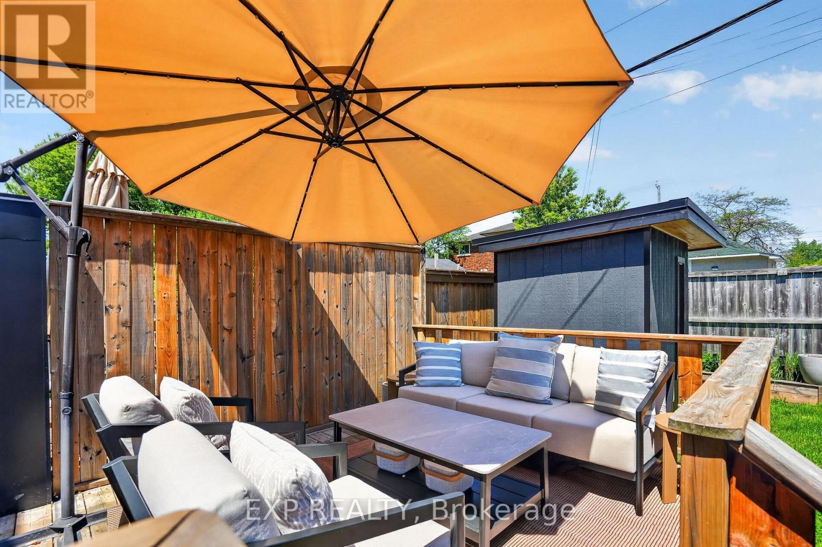 215 COLUMBUS AVENUE - 39
