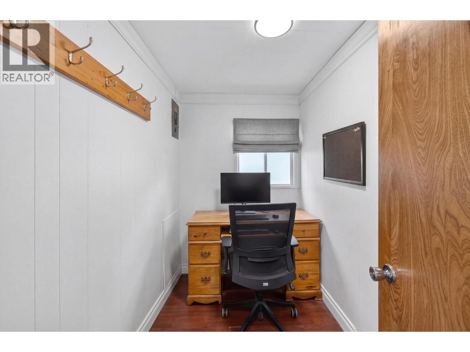 4893 POPLAR Road - 11