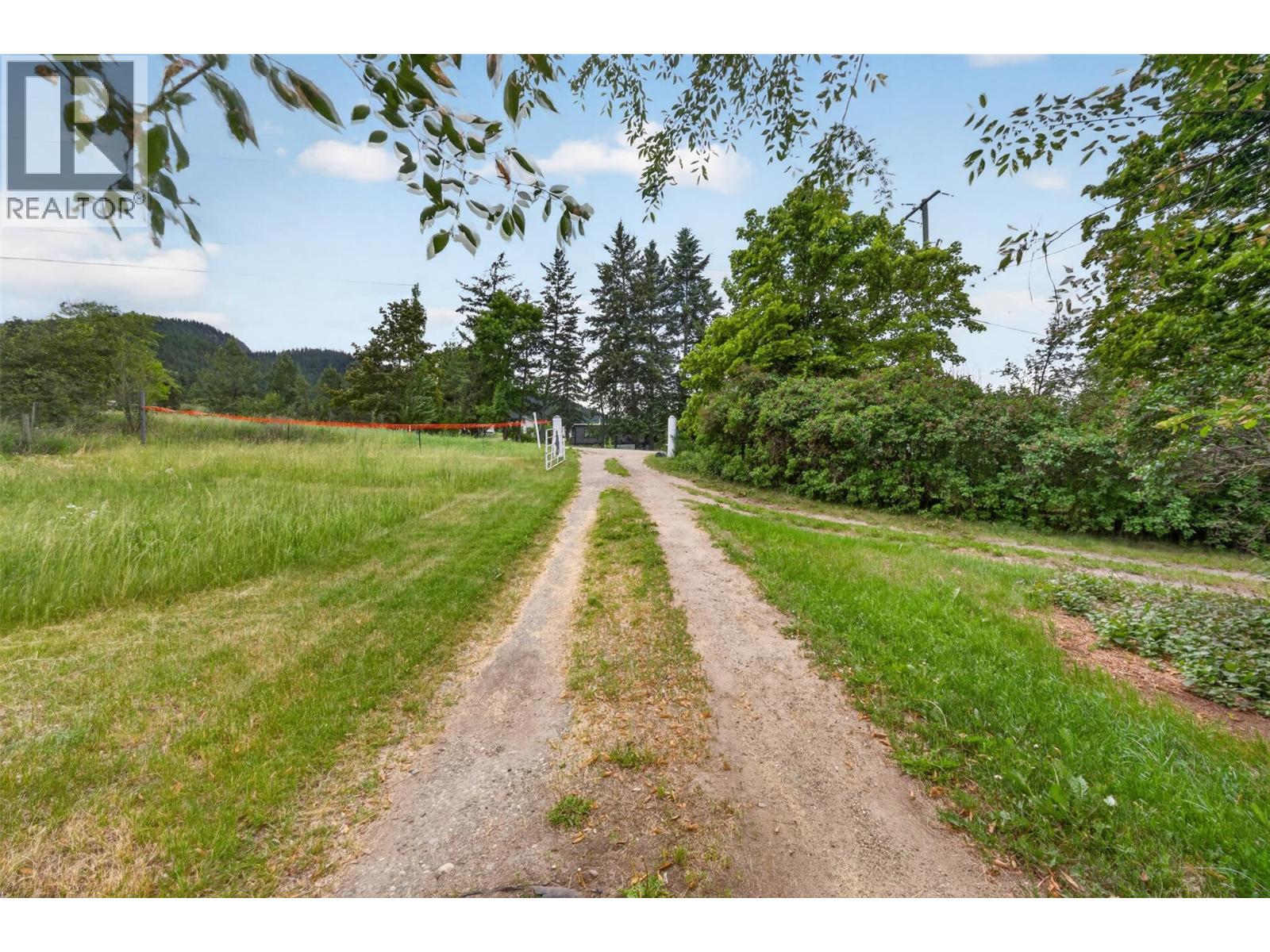 4893 POPLAR Road - 27