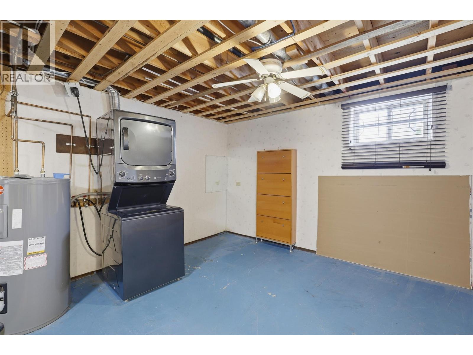 2641 Young Place - 20