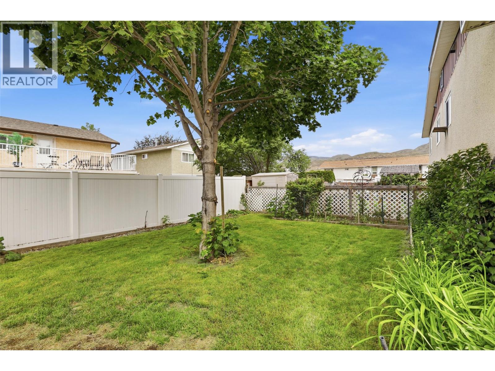 2641 Young Place - 4