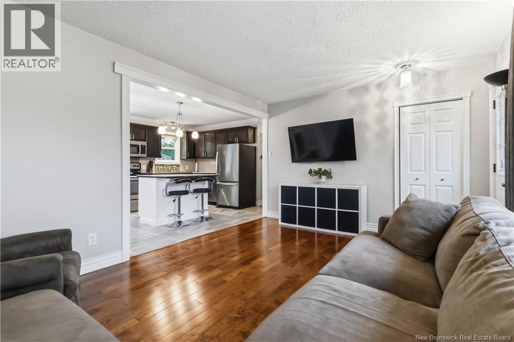 10 Manchester Crescent - 7