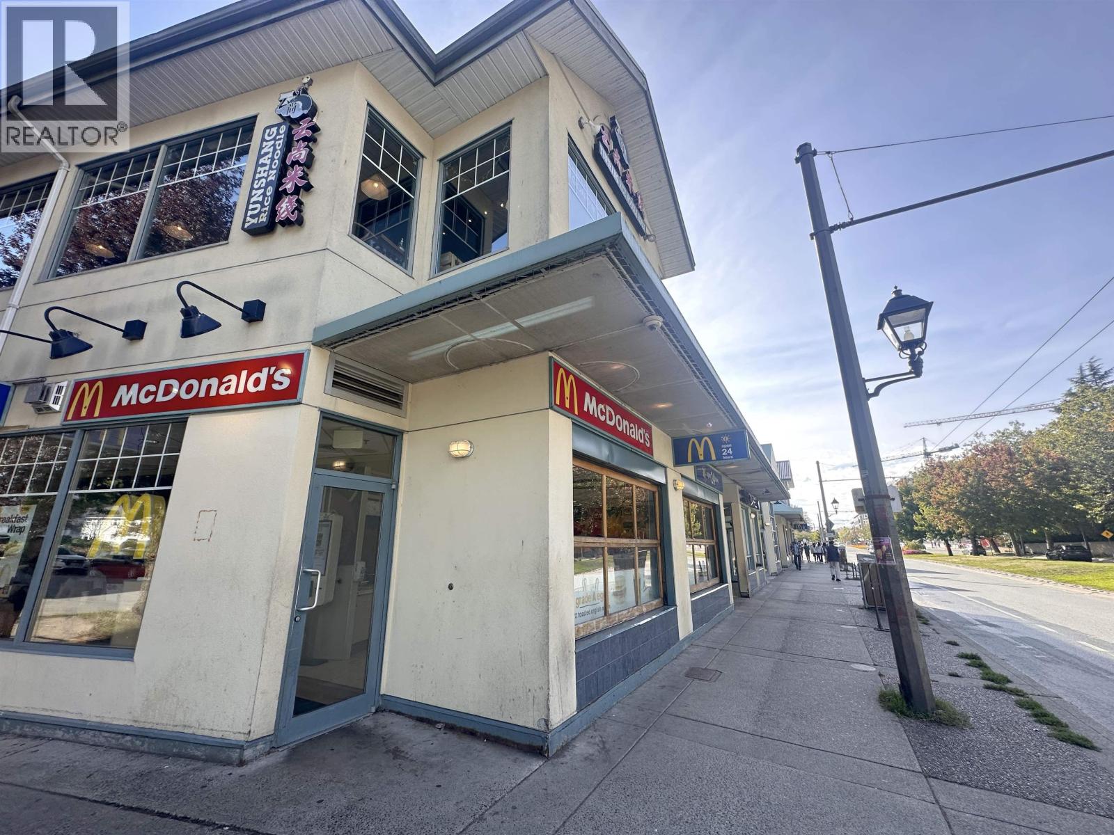 B6 5728 UNIVERSITY BOULEVARD, Vancouver — photo 2