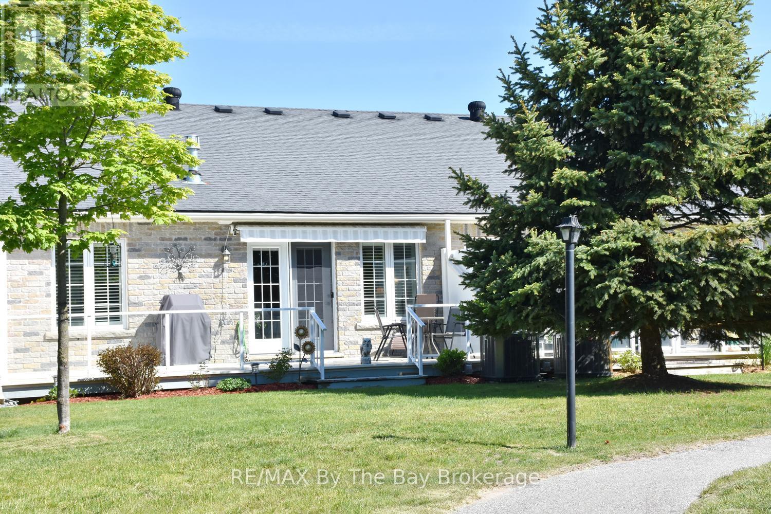 3 GARDEN GROVE CRESCENT - Image 45