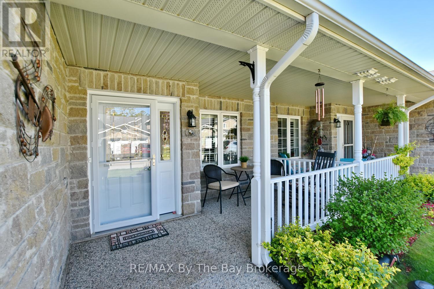 3 GARDEN GROVE CRESCENT - 5