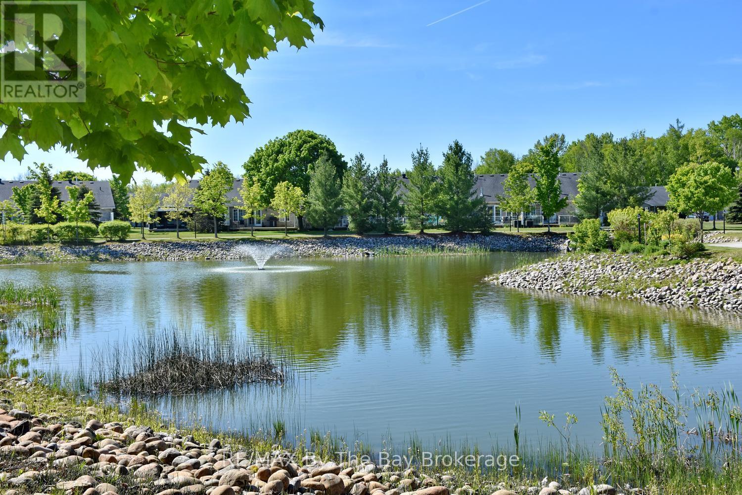 3 GARDEN GROVE CRESCENT - 50