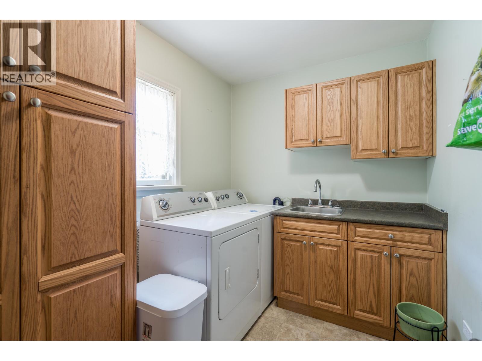 125 15TH AVENUE - 15