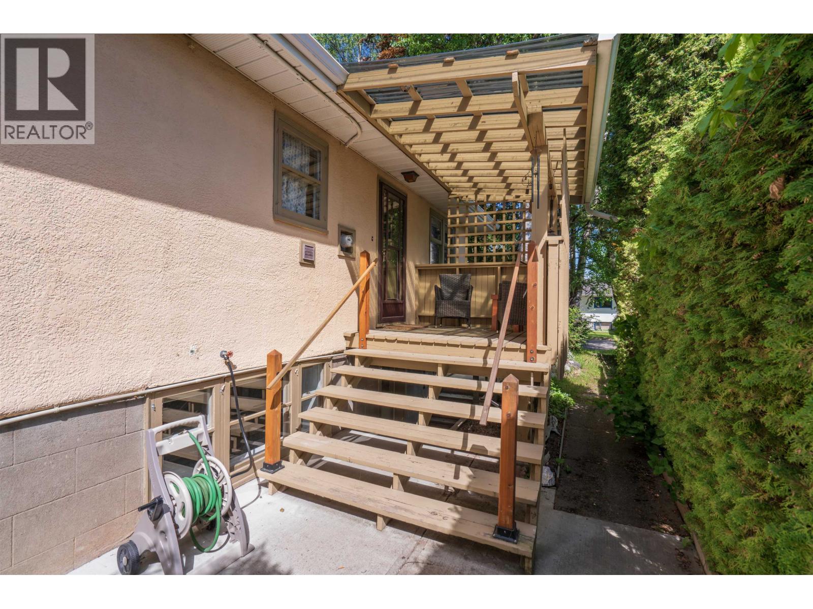 125 15TH AVENUE - 31