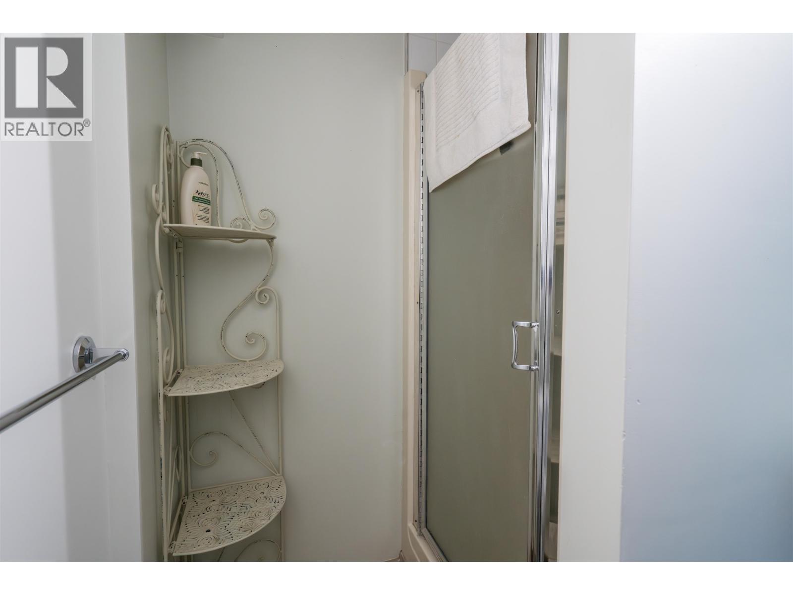 125 15TH AVENUE - 20