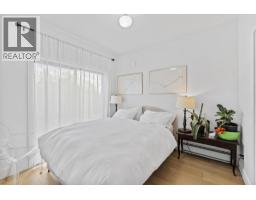 2072 Kitchener Street, Vancouver, BC V5L2W8 Photo 21