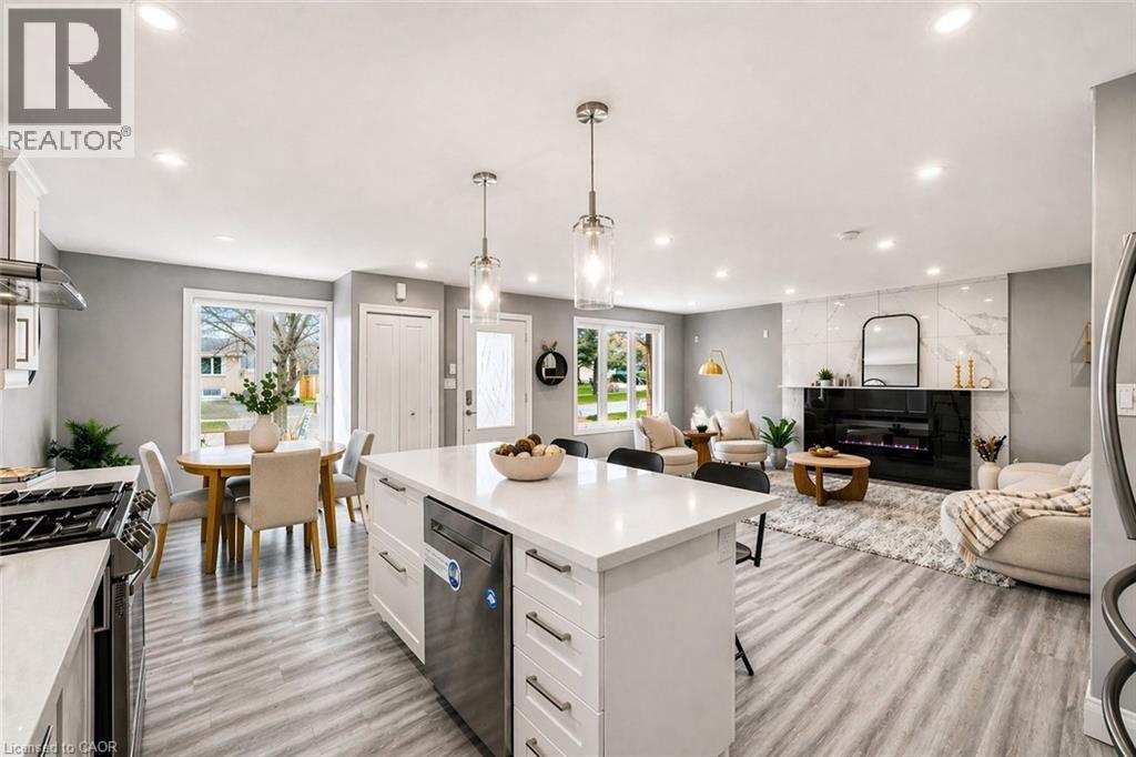 86 CARLYLE Drive - 10
