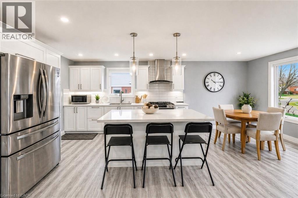 86 CARLYLE Drive - 11