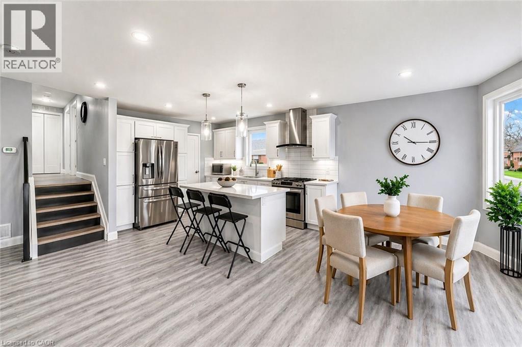 86 CARLYLE Drive - 12