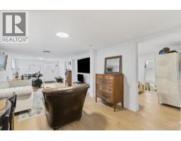 2072 Kitchener Street, Vancouver, BC V5L2W8 Photo 8