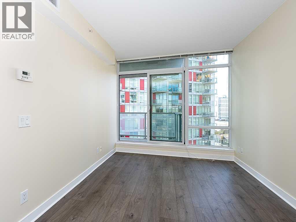 #706 30 Brentwood Common NW - 9