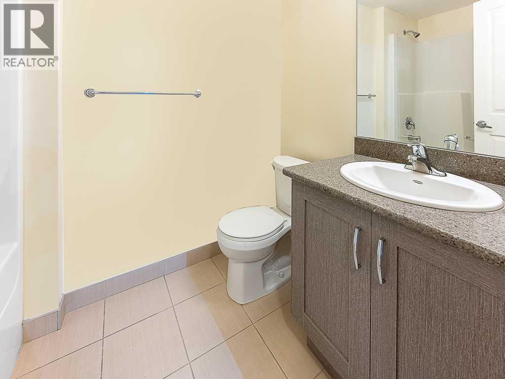 #706 30 Brentwood Common NW - 13