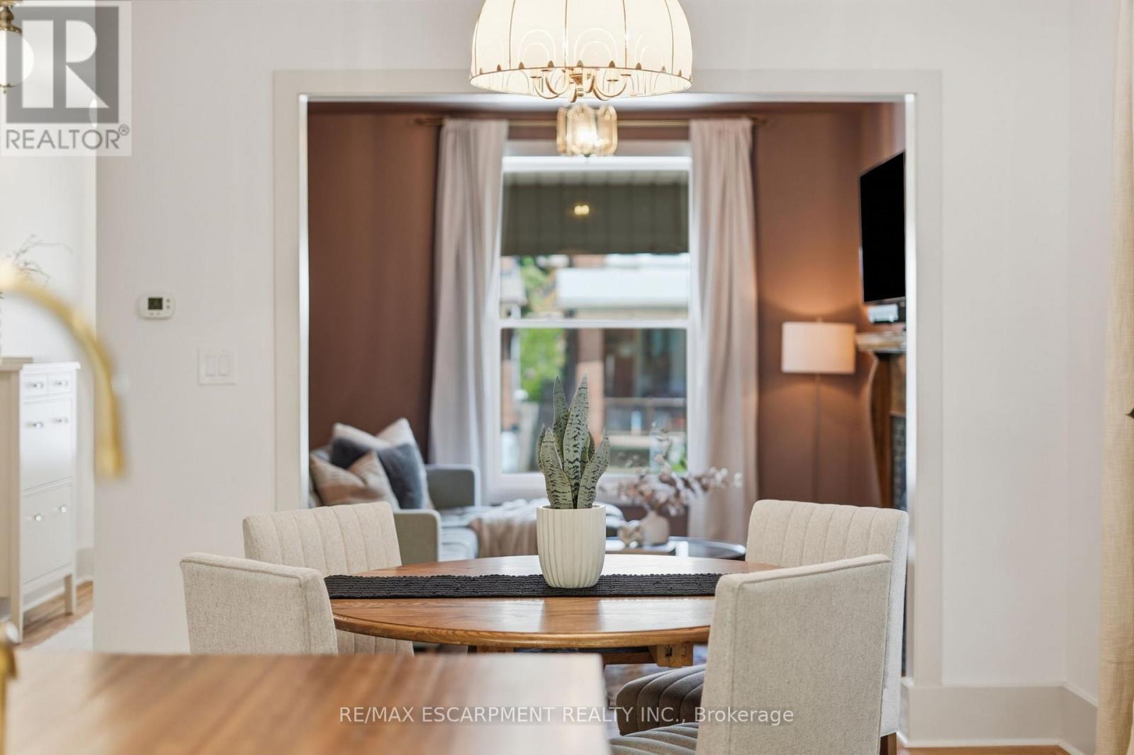 14 CUMBERLAND AVENUE - 11