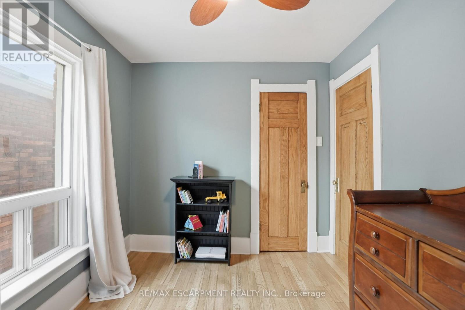 14 CUMBERLAND AVENUE - 34