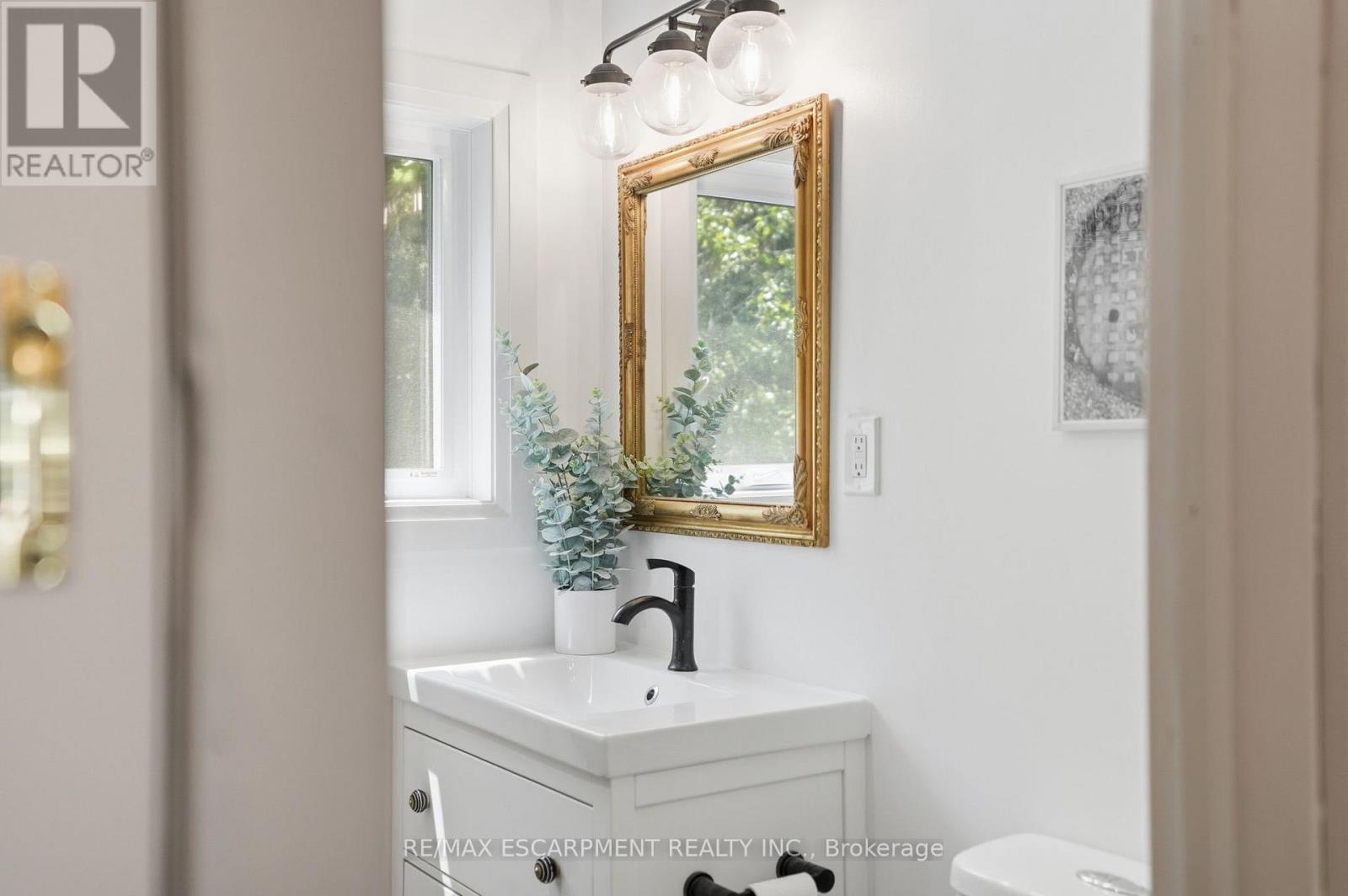 14 CUMBERLAND AVENUE - 39