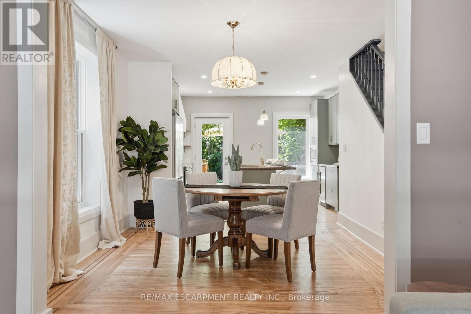 14 CUMBERLAND AVENUE - 6