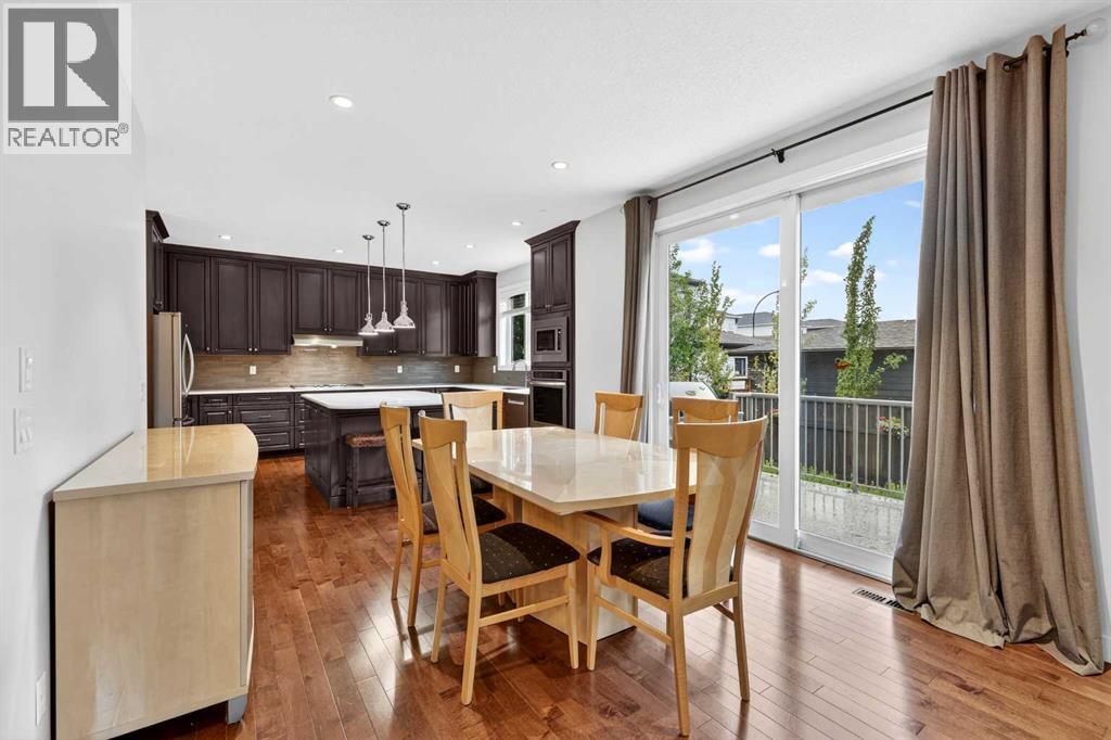 68 Westland Crescent SW - 10