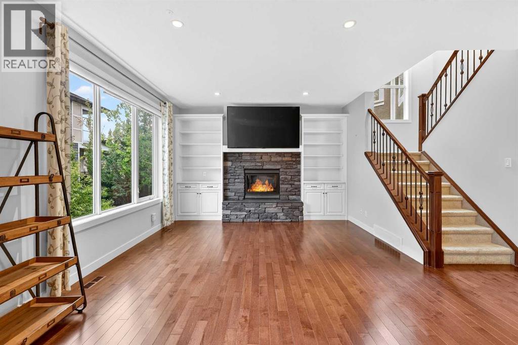 68 Westland Crescent SW - 6