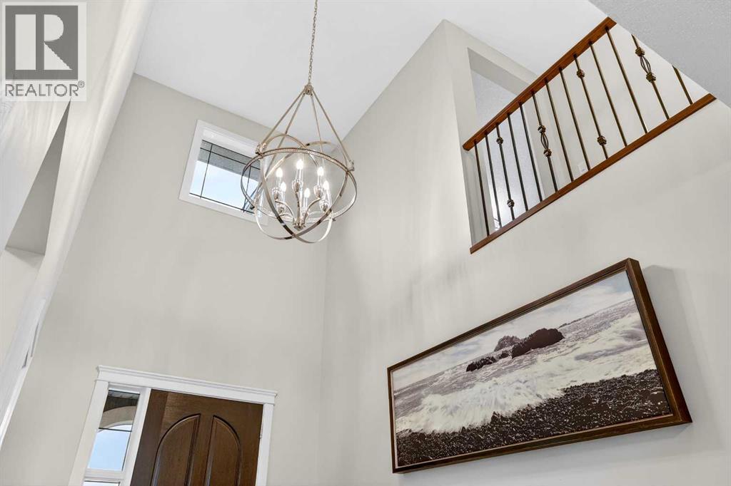 68 Westland Crescent SW - 20