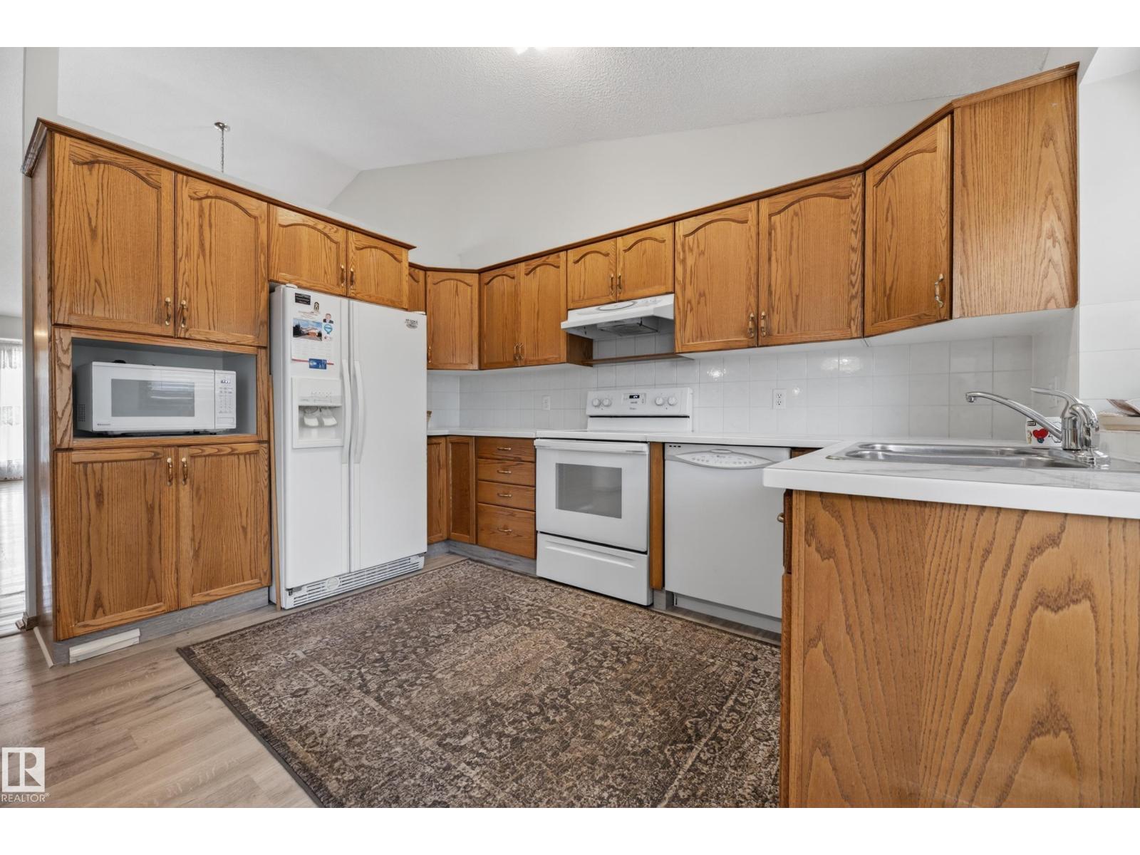 15504 63 ST NW — photo 27