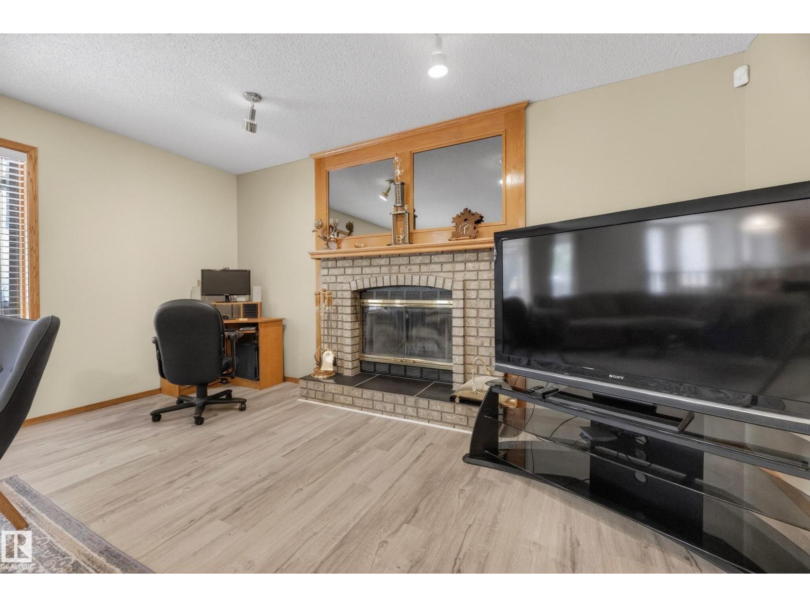 15504 63 ST NW — photo 31