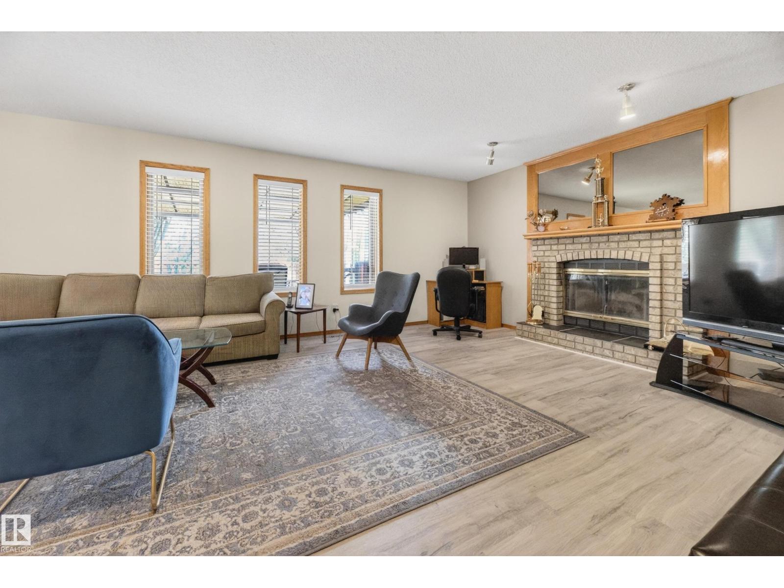 15504 63 ST NW — photo 32