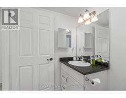 205 - 26 Dairy Lane, Huntsville, ON P1H0A4 Photo 17