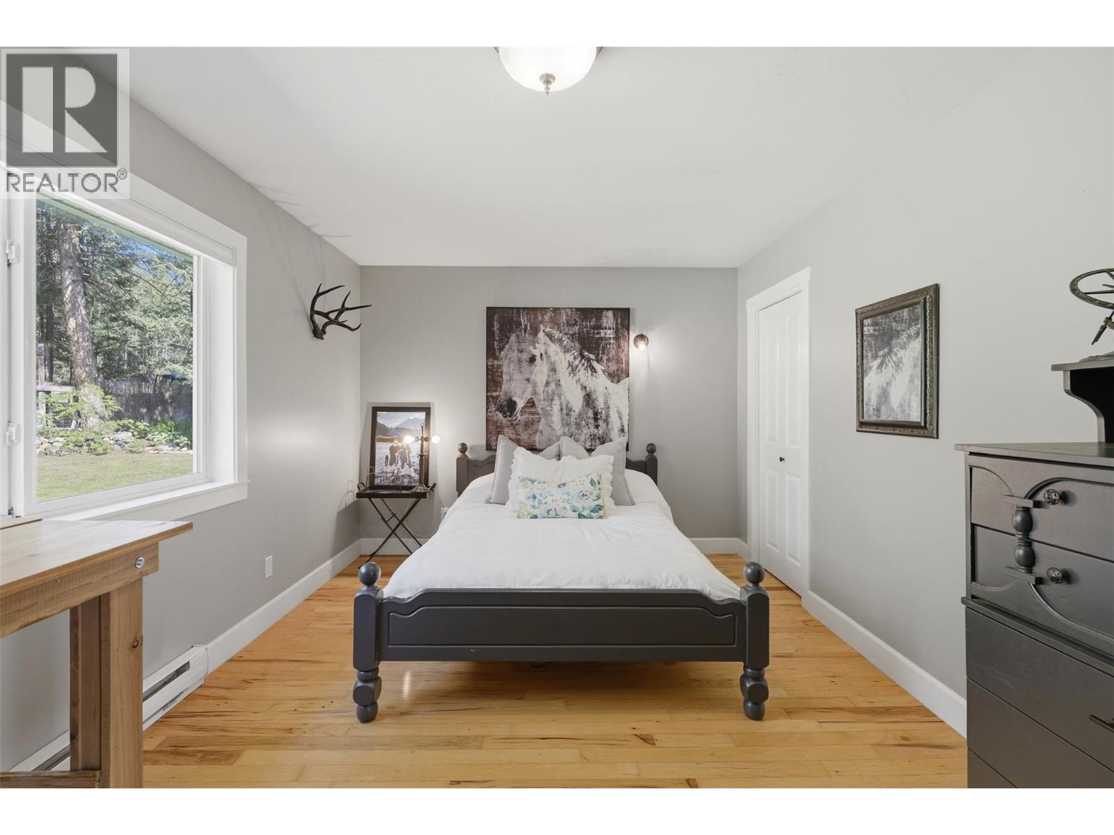 4685 KAMLOOPS VERNON Highway - 33