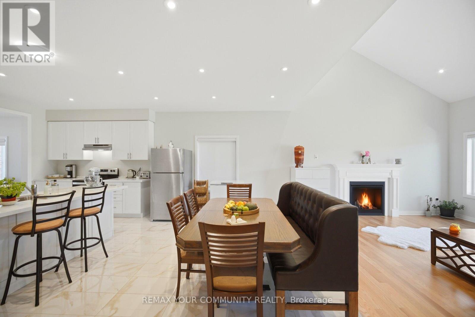 1646 WEBSTER BOULEVARD - 9