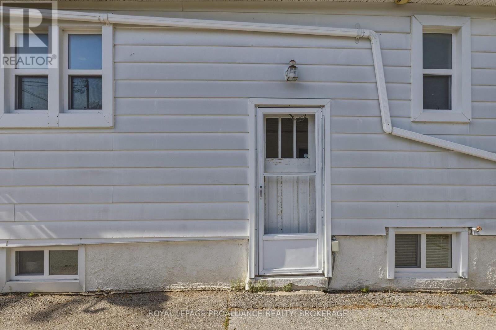 59 BEVERLEY STREET - 38