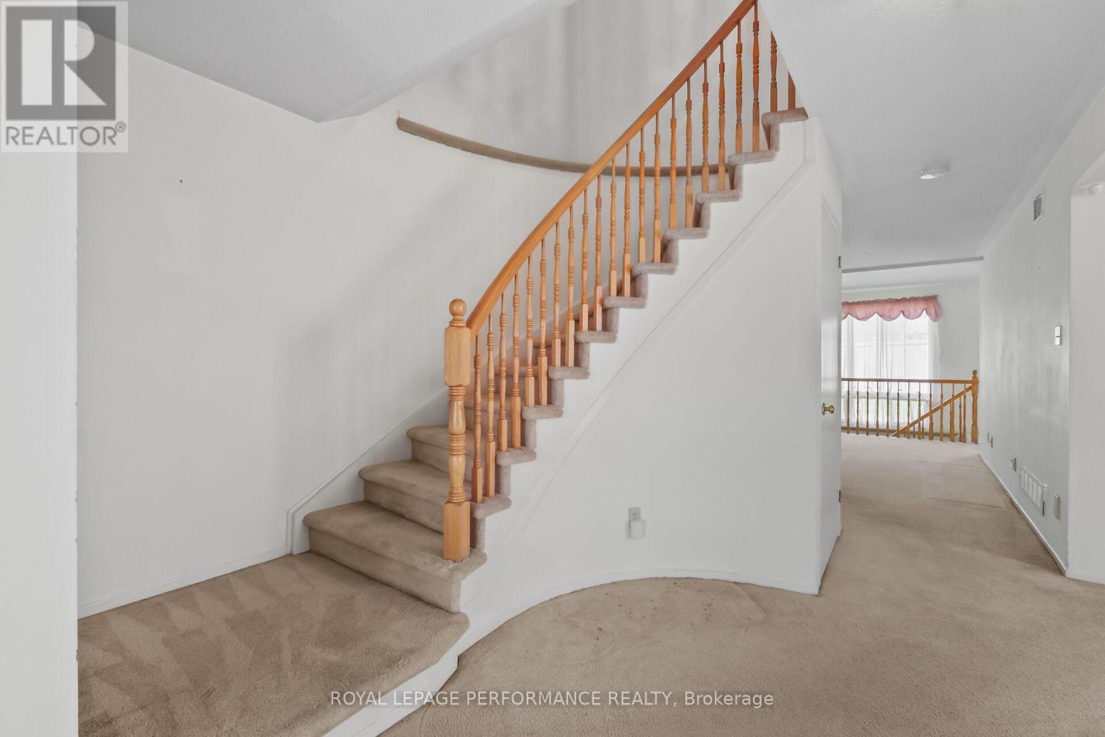 9 SADDLE CRESCENT - 17