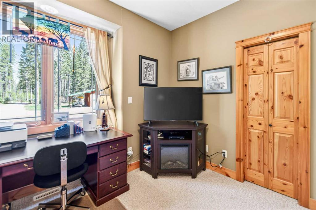 533 Clearwater Estates — photo 9
