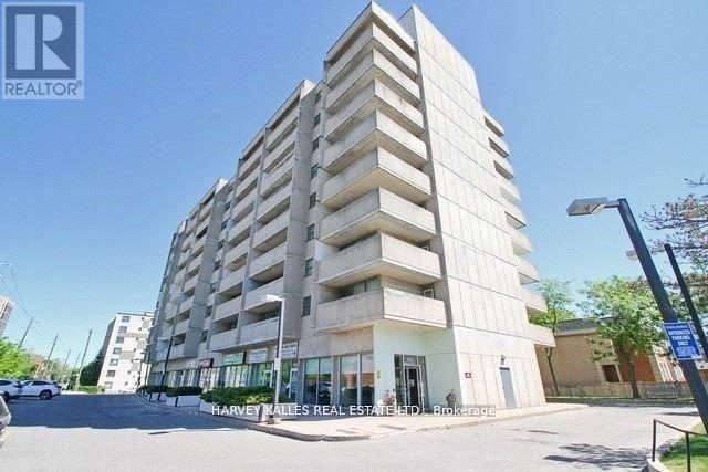 Listing photo of 602 - 3555 BATHURST STREET