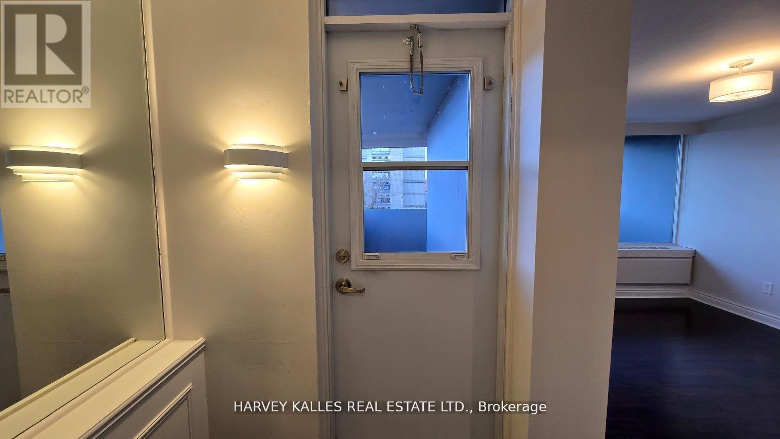 #602 3555 BATHURST STREET - 32