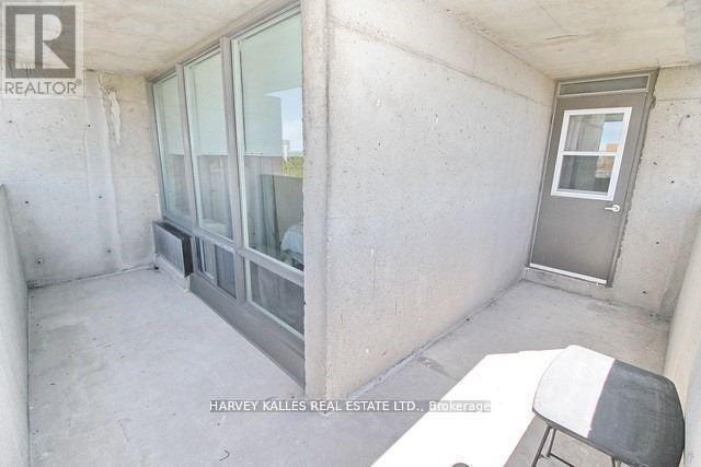 #602 3555 BATHURST STREET - 33