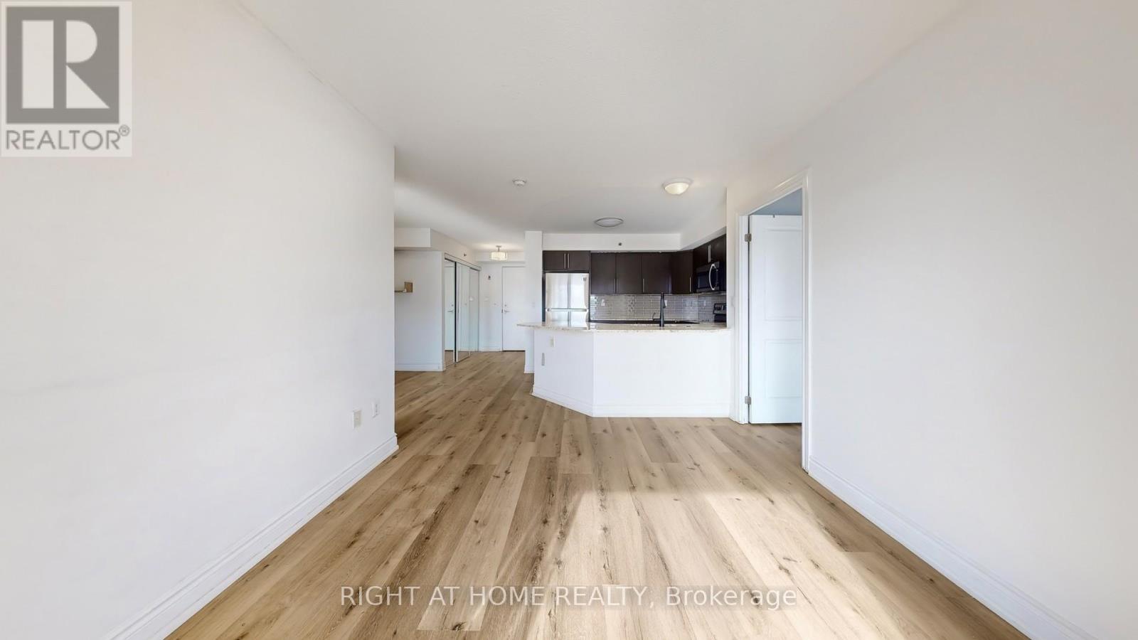 #212 760 SHEPPARD AVENUE W - 10